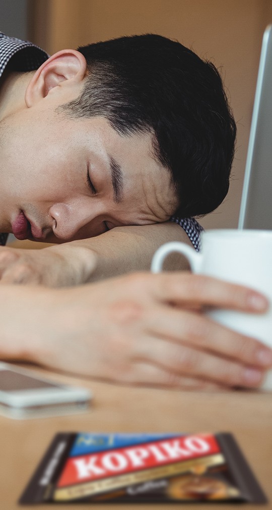 Tips to Overcome Sleepiness After Lunch