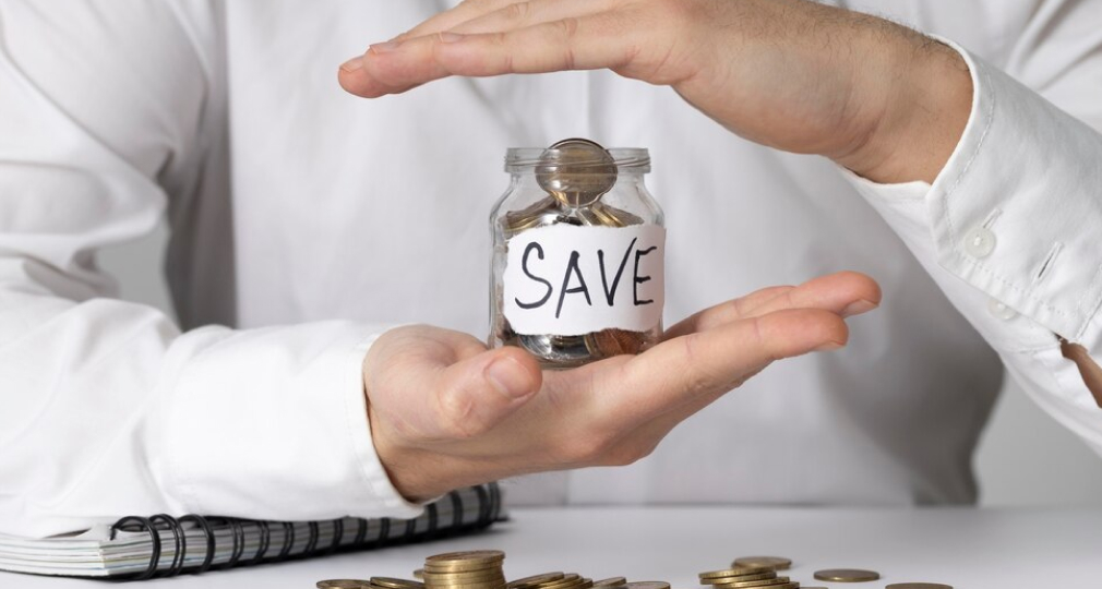 Simple and Effective Saving Tips 